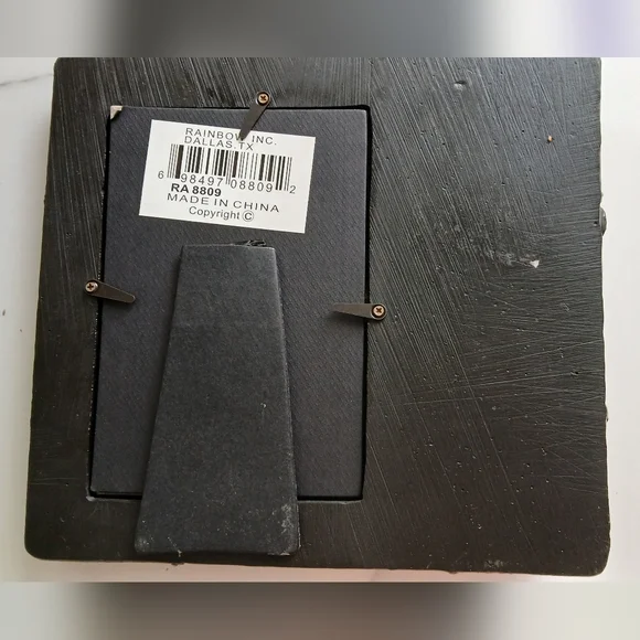 Western-Inspired Ceramic Frame with Saddle Charm Crosses – Fits 4x6 Photo - Picture 5 of 9